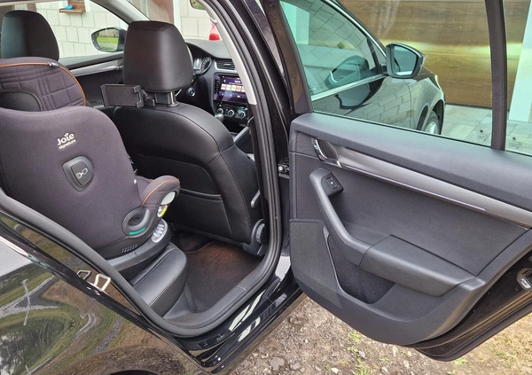 Skoda Octavia cena 62500 przebieg: 189000, rok produkcji 2020 z Garwolin małe 466